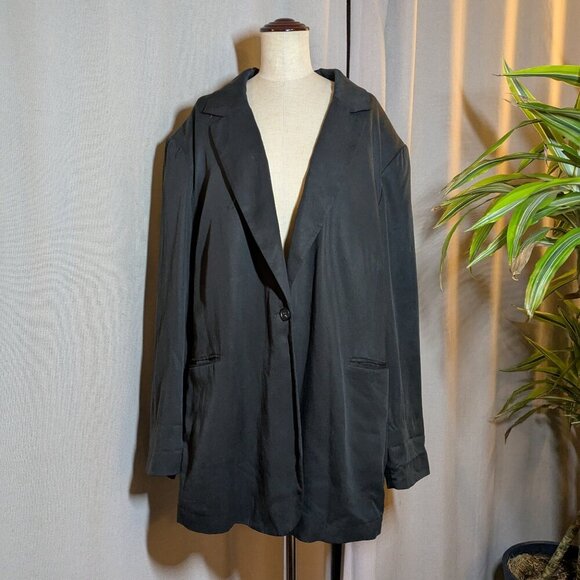 Reformation Black Blazer Classic Relaxed Blazer Single Button Pockets 3X Plus - Picture 4 of 9